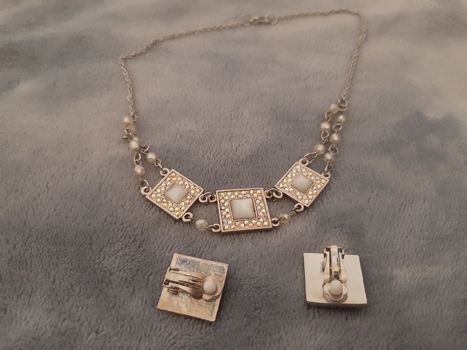 Conjunto colar e brincos de festa