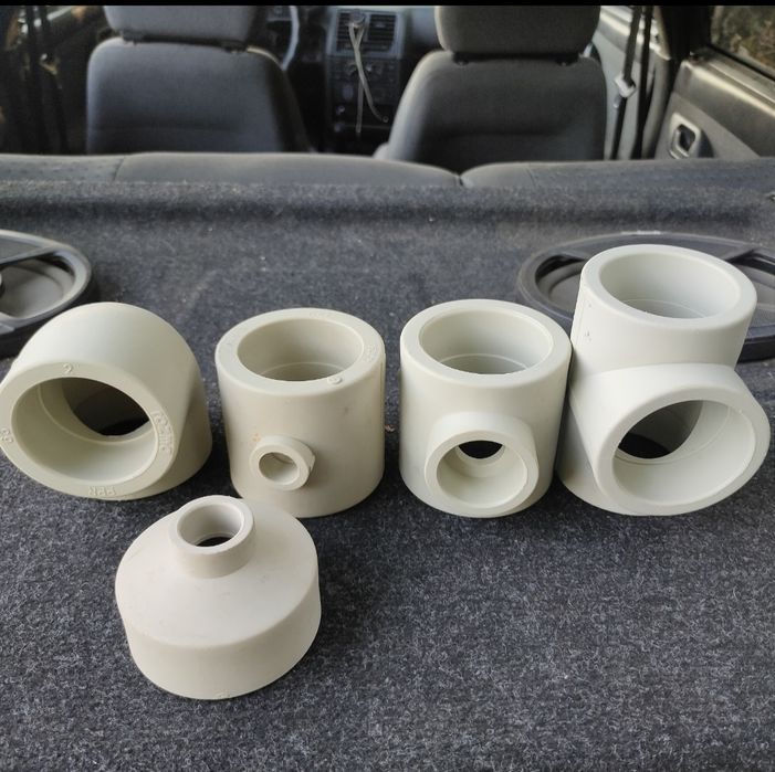 Продам пластиковые соединения для водопровода, теплосети.