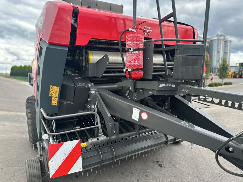 Prasa Massey ferguson RB4160v