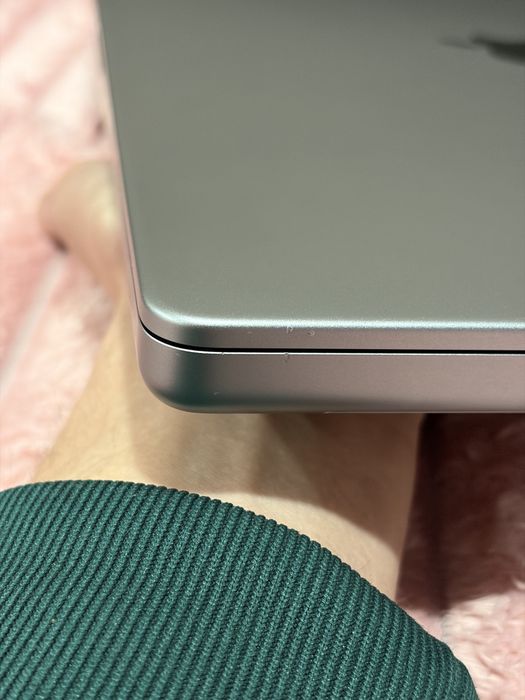 Macbook pro M1 PRO 16 16/512