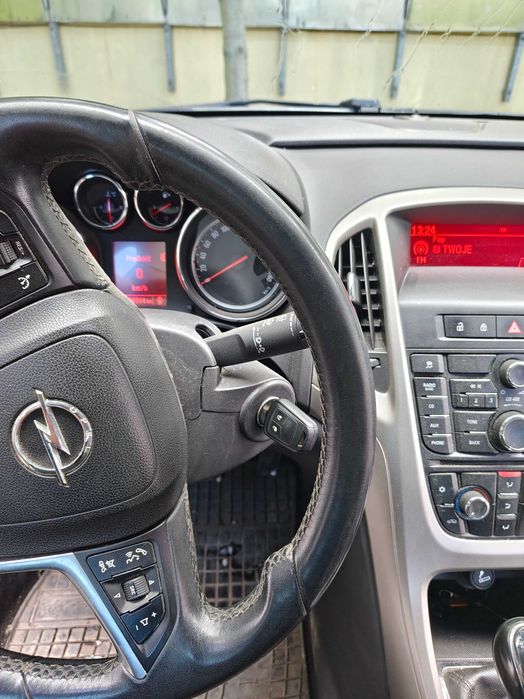 Opel Astra J 1.7