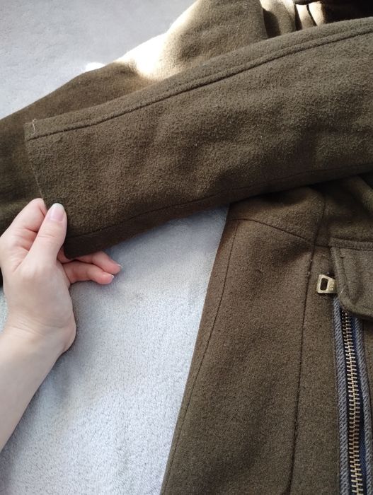 Damska ciepła kurtka przejściowa budrysówka khaki Pull&Bear roz. S