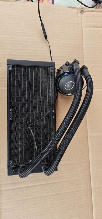 Cooler Master MasterLiquid ML240R RGB, pompa nie działa, dioda LED działa