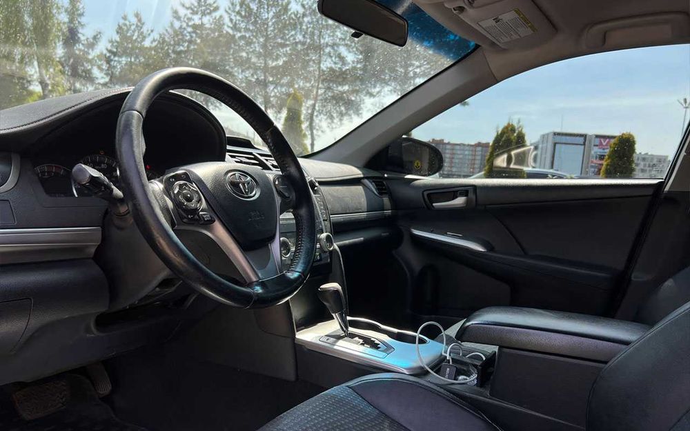Toyota Camry 2013