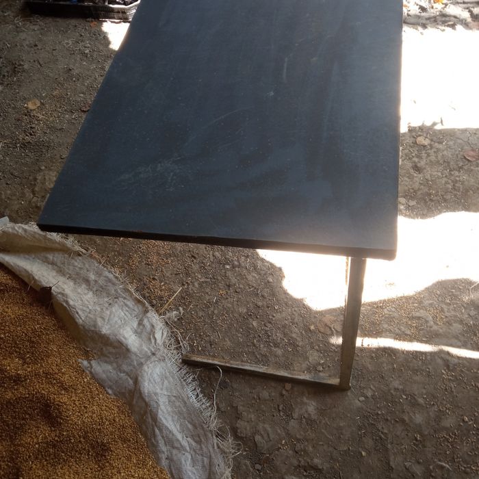 Компютерний стіл