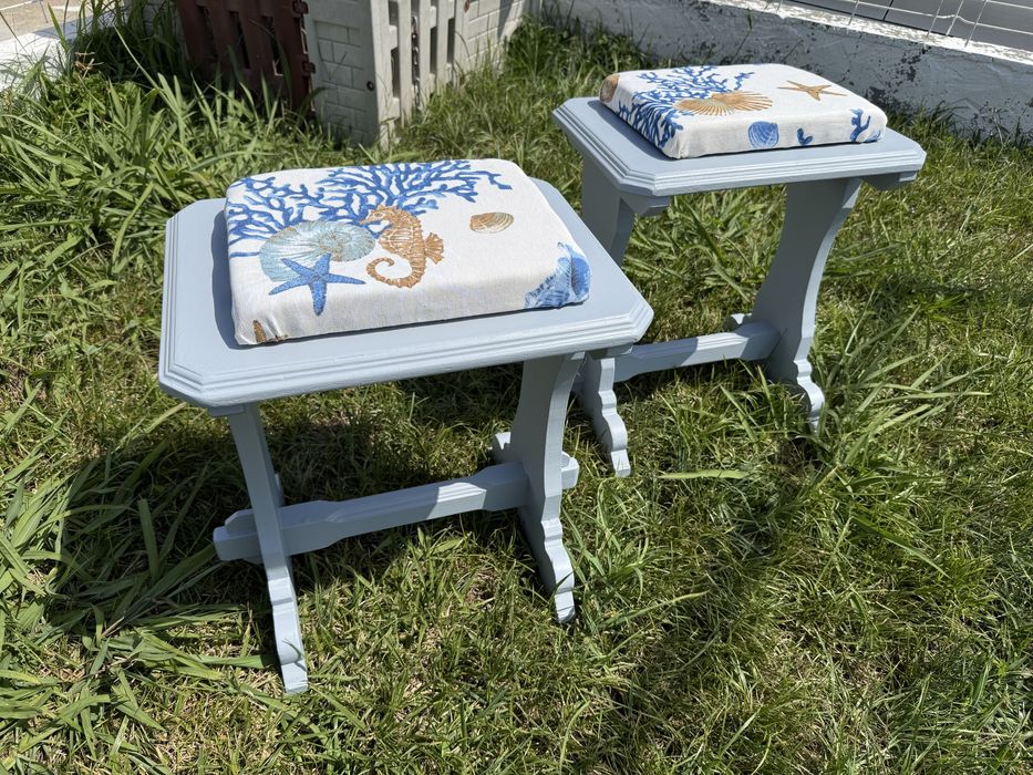 Bancos de apoio e decoracão