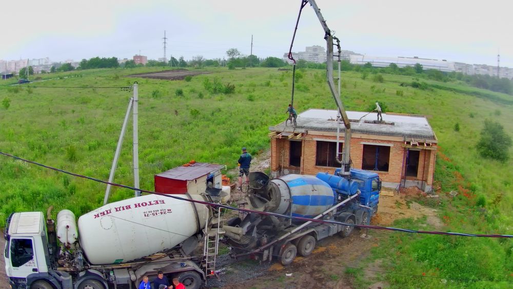 Монолітні перекриття, фундаменти, бетонні роботи