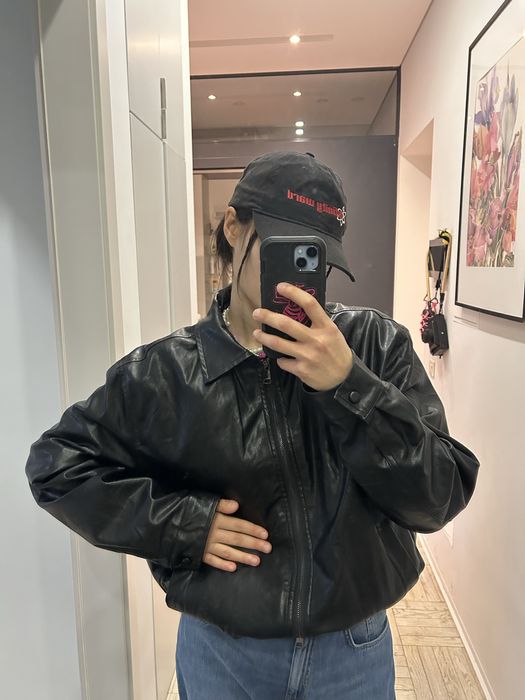 Нова дуже стильна шкірянка-бомбер