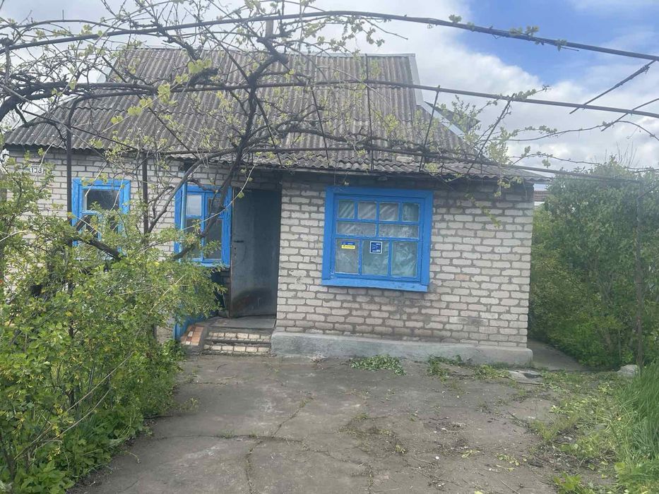 Продам дом.На Долнинцево