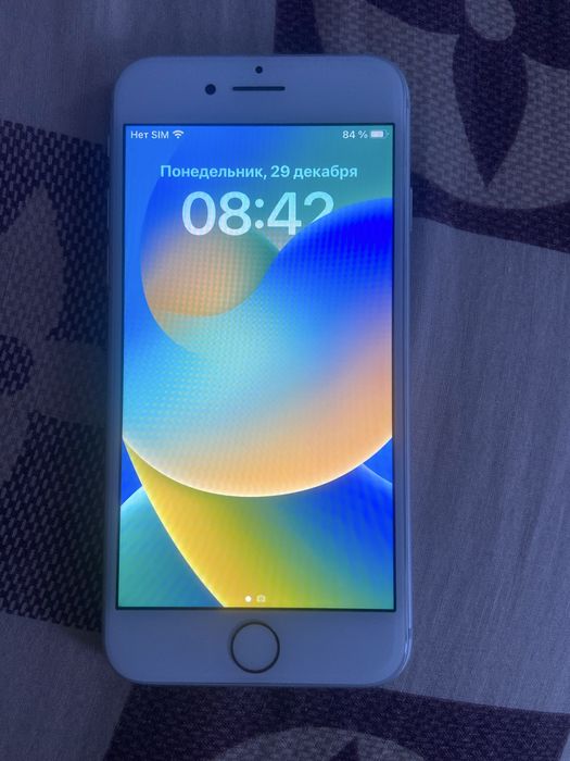 Продам айфон   8