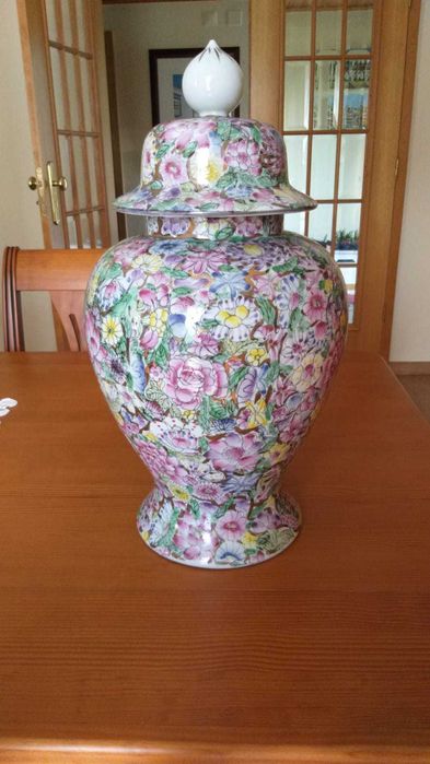 Pote porcelana Macau como novo