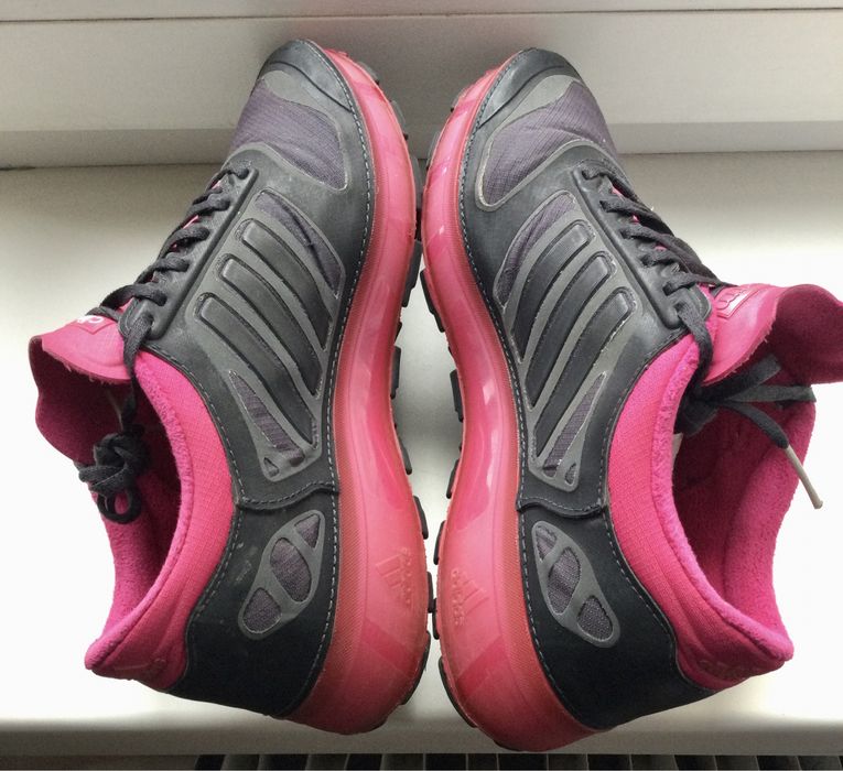 Жіночі кросівки на непогоду Adidas Climawarm на стопу 24,5 см