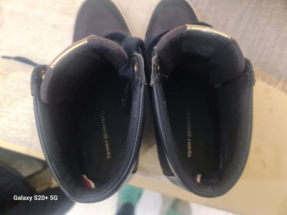 Sneakersy Tommy hilfiger 36