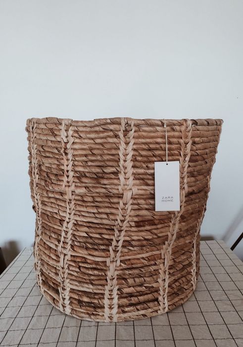 duży pleciony naturalny kosz Zara Home