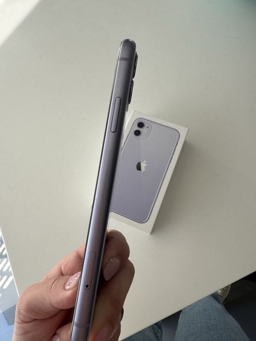 Iphone 11  lilás