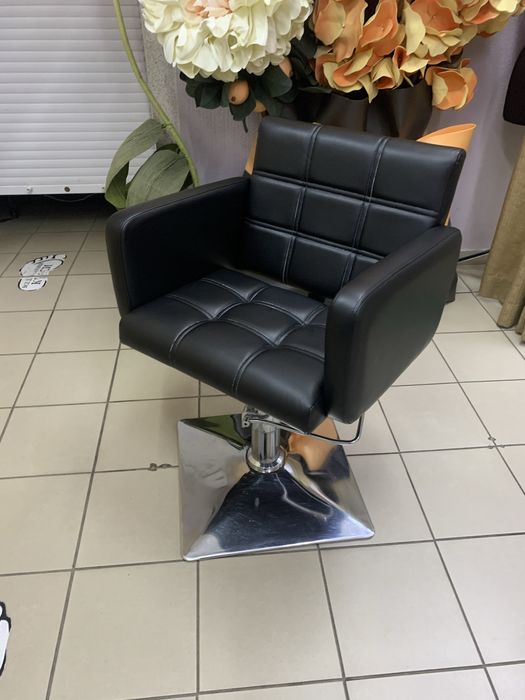 Крісло перукарське Лінда