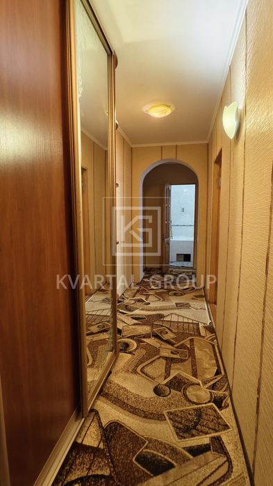 Простора 3-кімнатна квартира 76 м² у цегляному будинку. - View 5