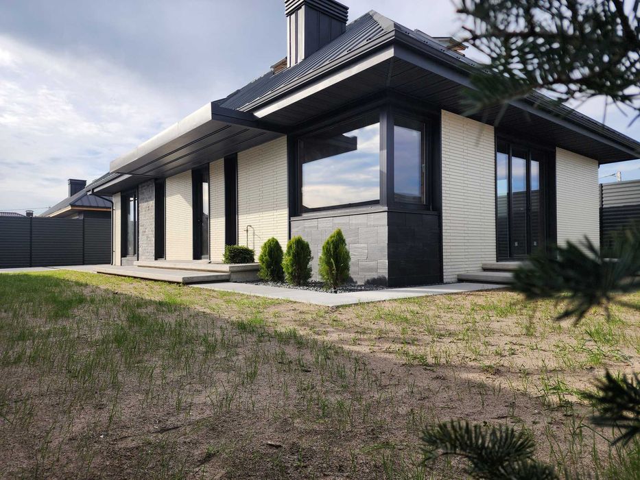 Від забудовника! Продам будинок, газ, світло, вода. Телефонуйте.