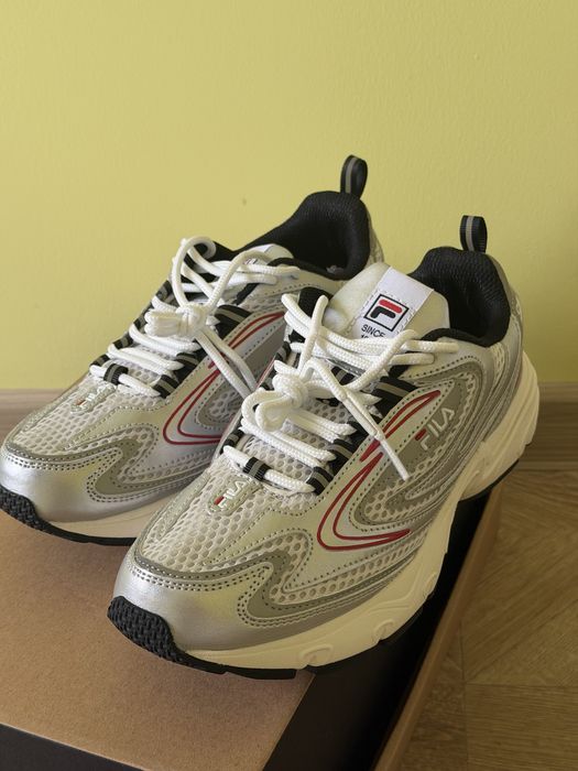 Продам кросівки Fila Actix retro Орігінал