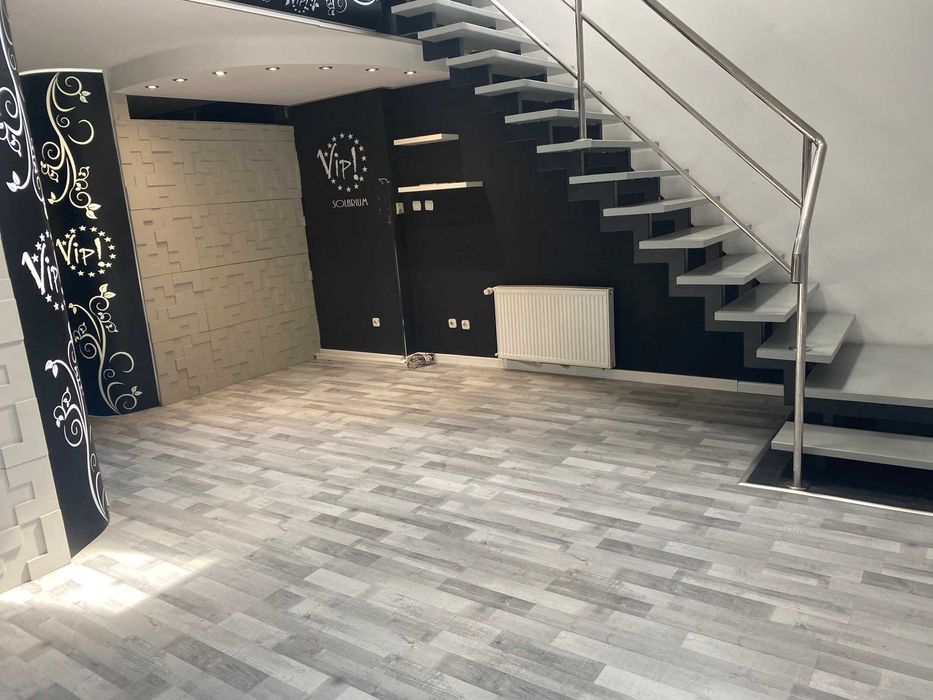 Super Lokal 170 m2- Ścisłe Centrum - Warowna 23