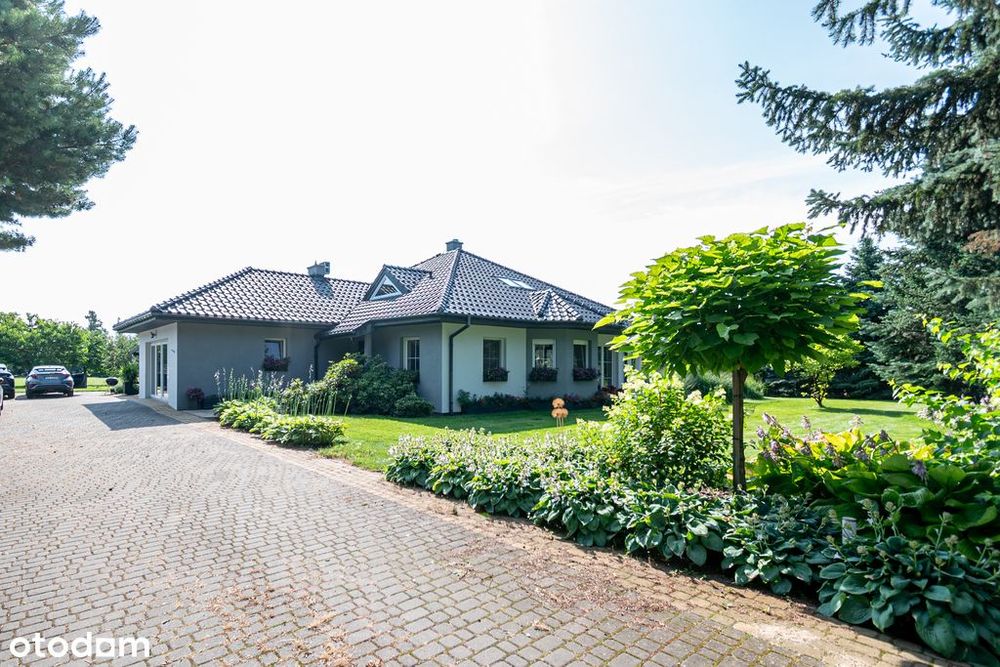 Urokliwy dom w spokojnej lokalizacji