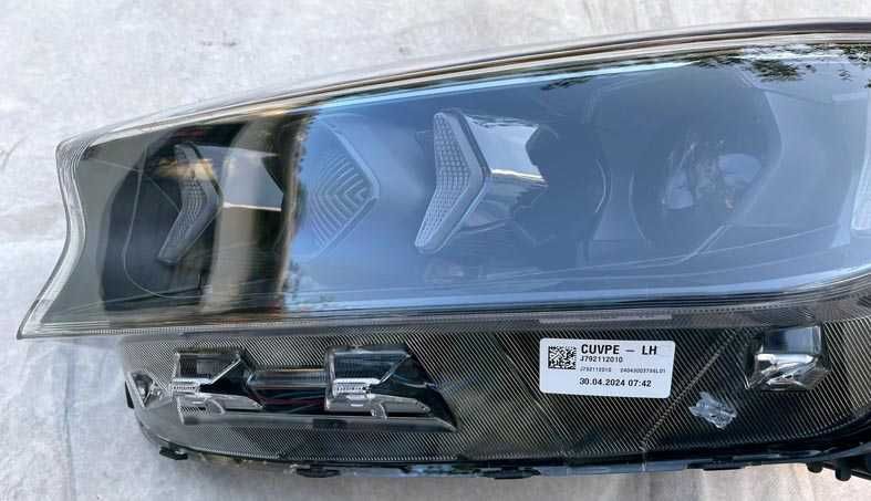 otica frontal ESQ kia Xceed FULL LED . fase 2