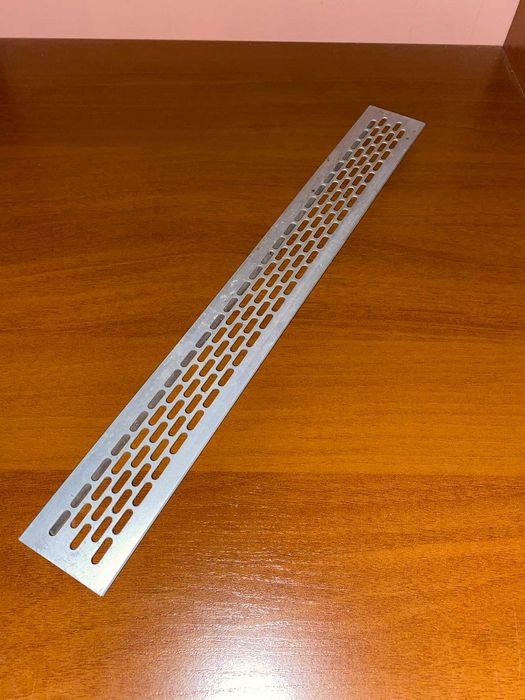 Kratka aluminiowa wentylacyjna pod lodówkę zabudowaną 48,3 x 5,9cm