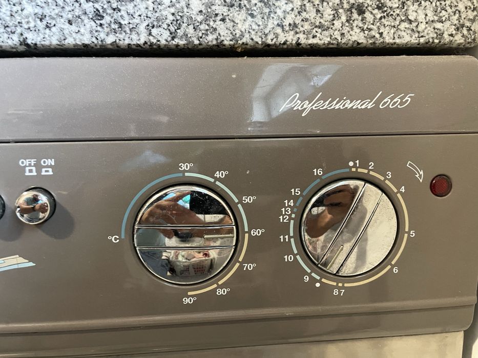 Máquina Romme Profissional 655 – Potência e Eficiência