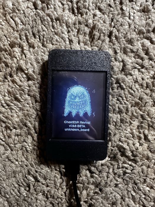 ESP32 CYD Ghost firmware, wyświetlacz, obudowa