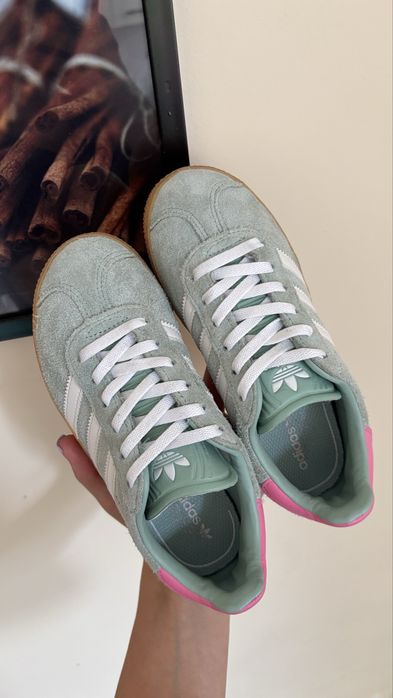 Кросівки adidas Gazelle 30 розмір