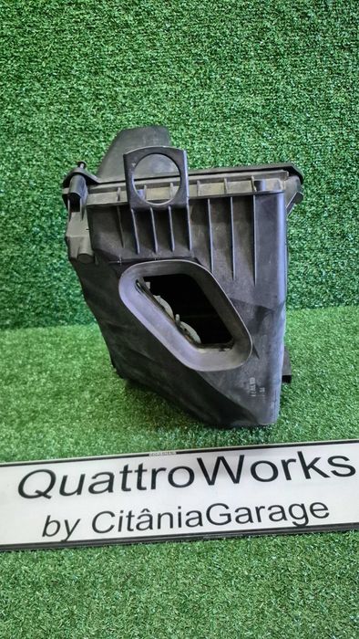 Caixa Filtro Ar Audi A4 B7 8E 2.0 TFSI Ref. 03G133835A Original em excelente estado