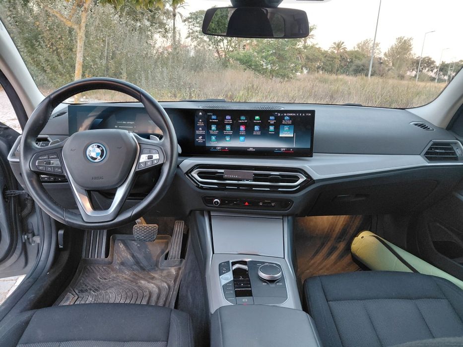 BMW 320e Corporate edition