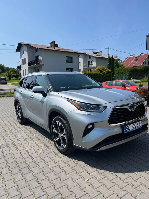 Toyota Highlander CESJA LEASINGU ODSTĘPNE 50 tys. złotych Salon PL hak okazja
