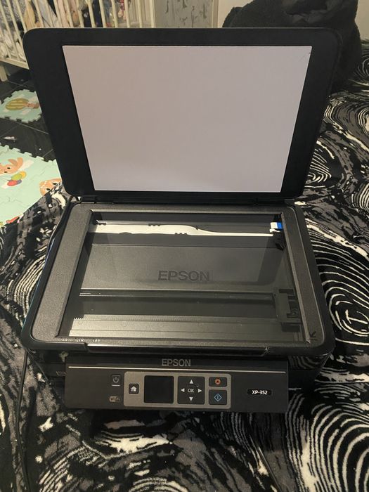 Vendo impressora epson praticamente nova