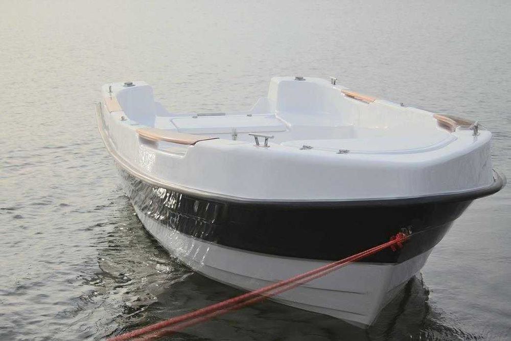 Łódź łódka wędkarsko turystyczna Wile 434