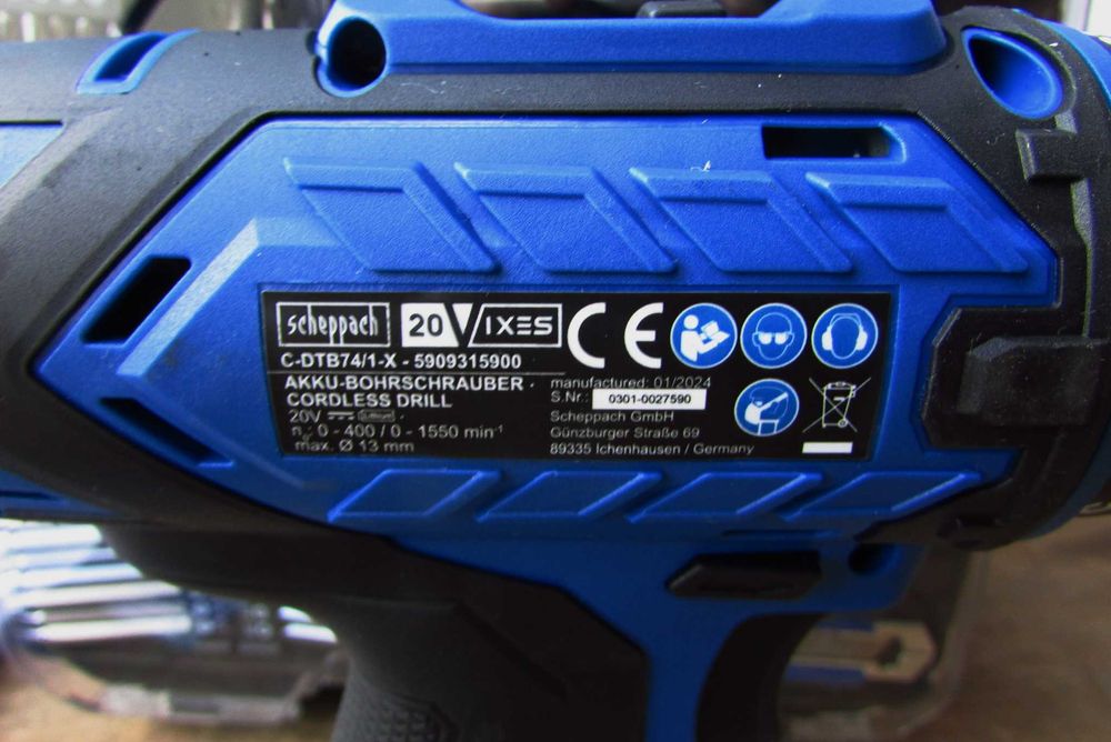 Шуруповерт акумуляторний з кейсом та інструментами Scheppach(Німеччина