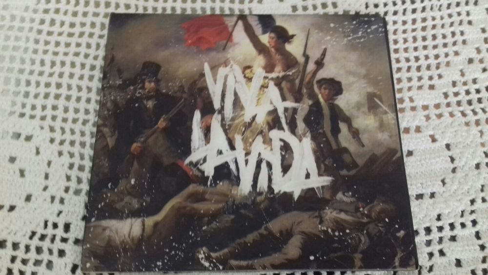 CD'S de 2 grupos diferentes