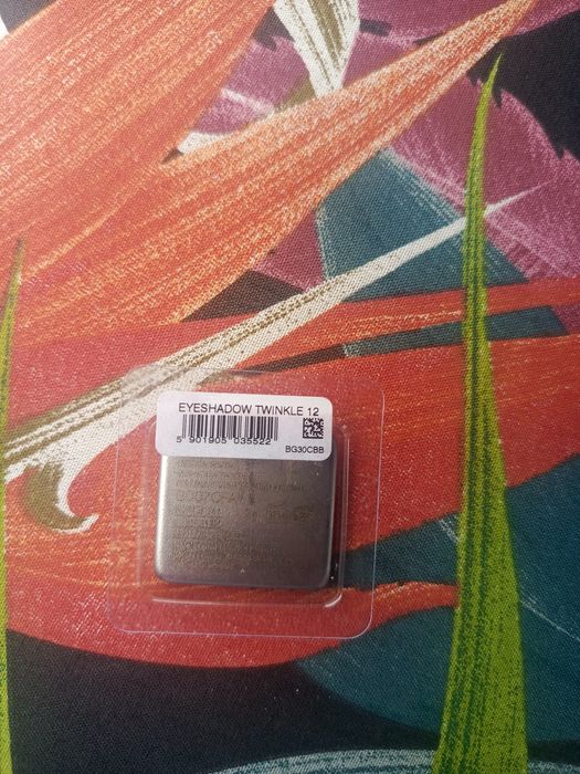 Cień do powiek FREEDOM SYSTEM Twinkle Inglot