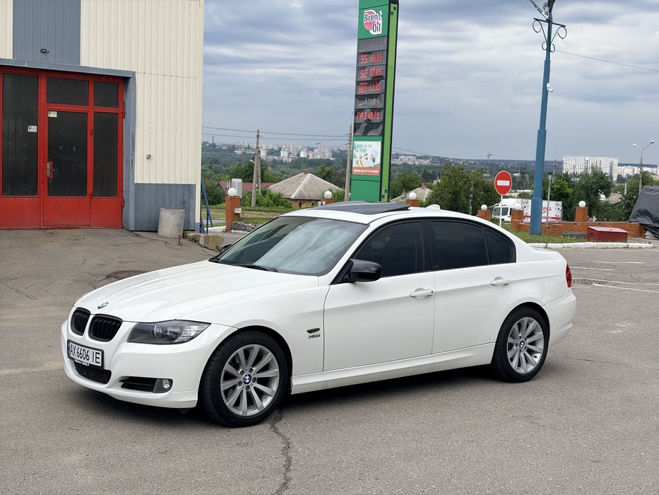 BMW 3 E90 328i xDrive! 2011год , 3 литра, автомат, идеал!