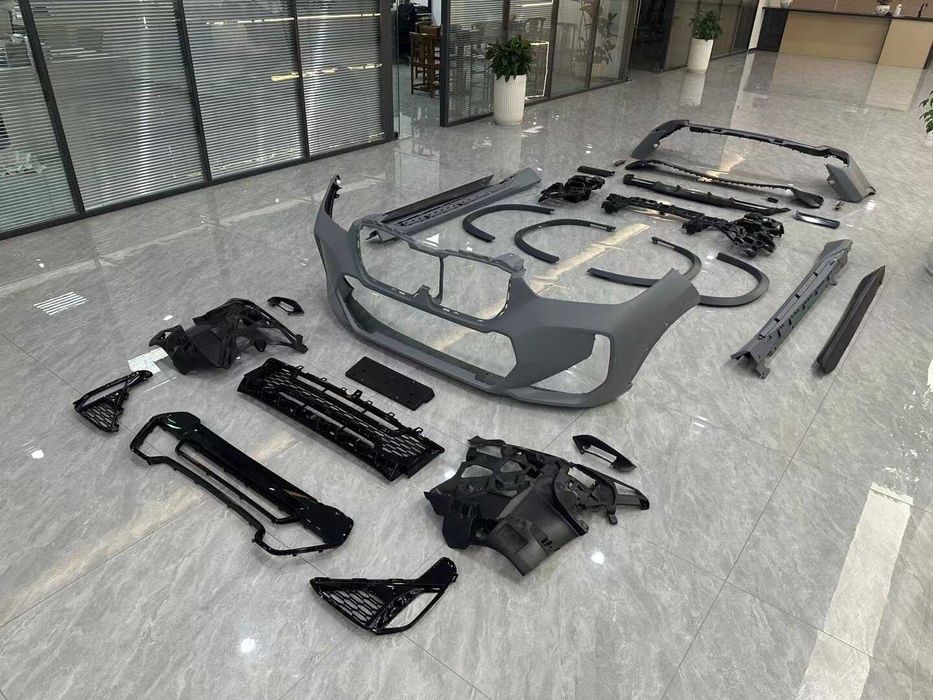 Kомплект обвеса M ПАКЕТ BMW X1 U12 2023+ обвес БМВ бампер пороги арки х1 ю12 мпакет