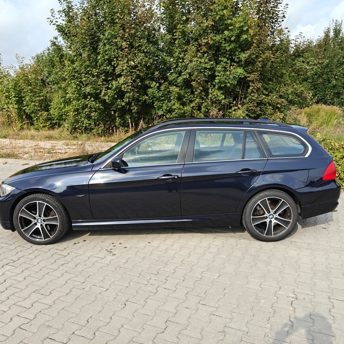 BMW E91 3.0b 218 km