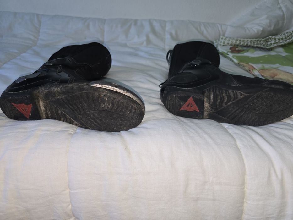 Botas Dainese Torque D1 IN
Tamanho 40