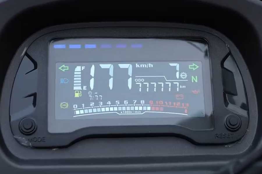 Акція весняні знижки  !!! Мотоцикл SP250T-5