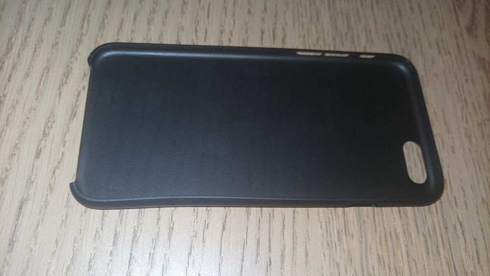 Capa preta para iPhone 6