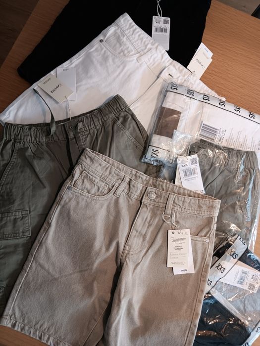 Roupa menino por estrear