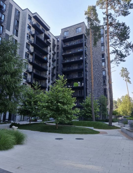 Продається простора 91 м2 квартира в Ютландії з терасою. Новий ремонт.