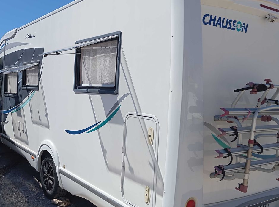 autocaravana semi nova