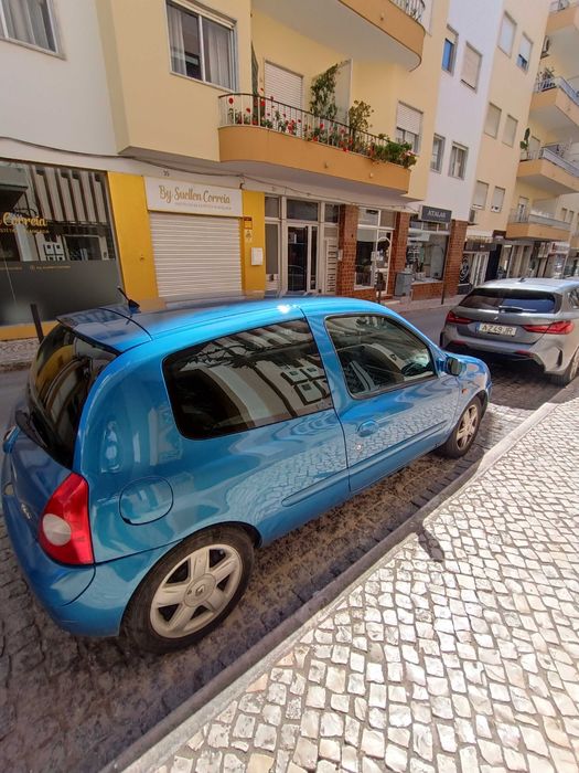 Clio 2002 1.4 16 valvulas