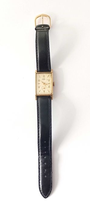 Zabytkowy zegarek naręczny- Gub Glashutte