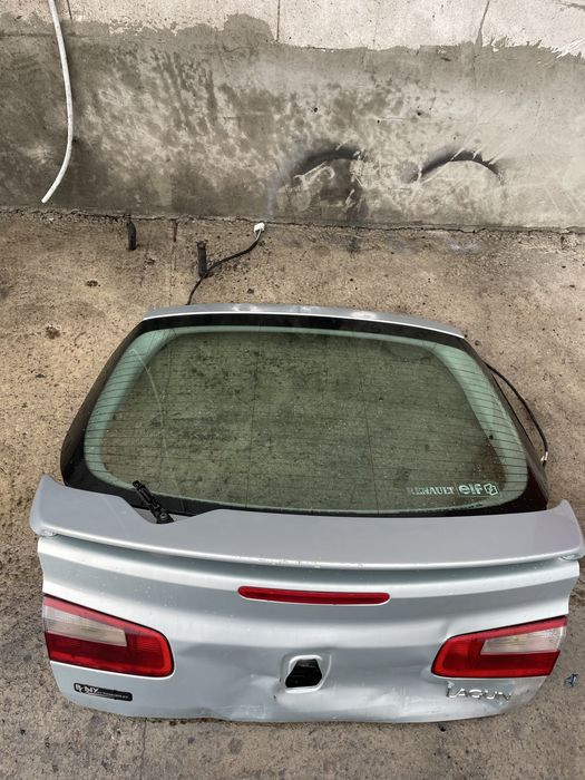 Кришка багажника Renault laguna 2